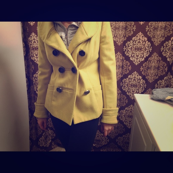 Mustard peacoat - Picture 1 of 2